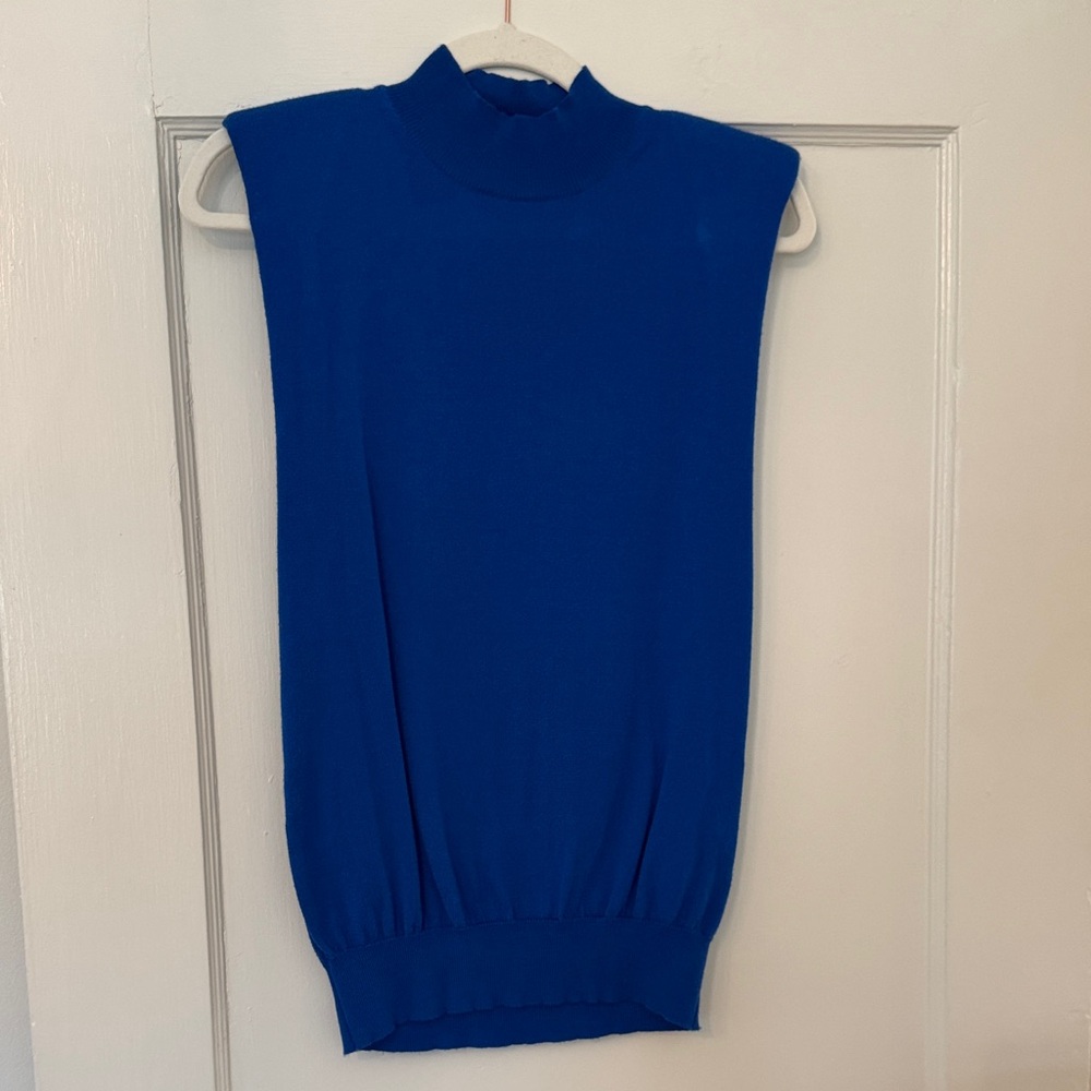 Elegant Blue Sleeveless Blouse - Size S - Never Worn
